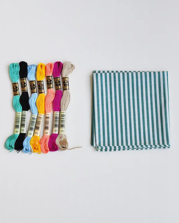 [Outdoor Japan] 無料配送, / EMBROIDERY, handkerchief, Green, 003.initial, KIT, stripe, 人気商品, アウトドア, パウチ,(GCODJGGITJP)